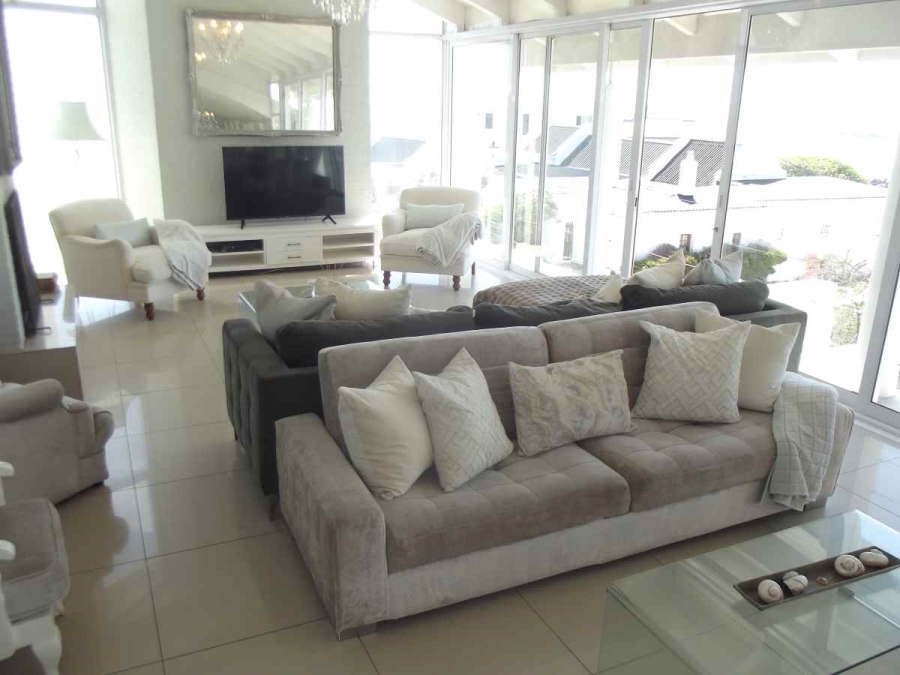 5 Bedroom Property for Sale in Bloubergstrand Western Cape